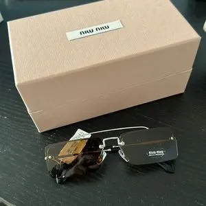 NWT miu miu socit sunglasses Miu Miu | Accessories | Miu Miu Socit 58mm Square Pink Lens  main image 2